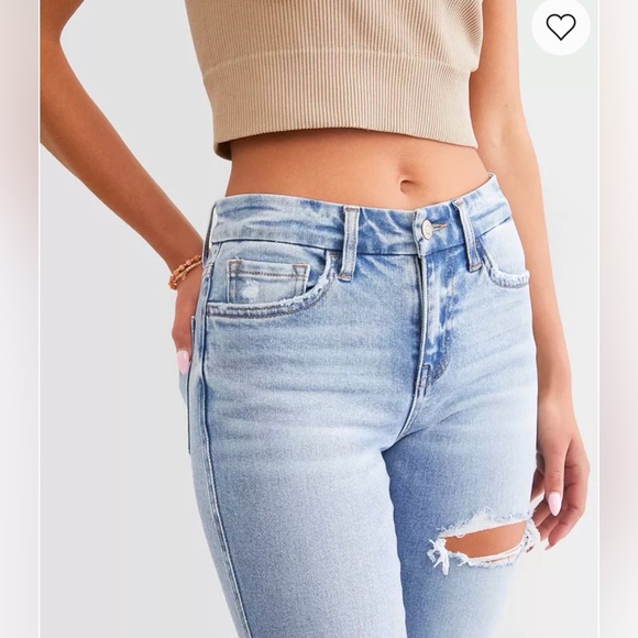 Flying Monkey - Mid-Rise Flare Stretch Jean - 31/32 - Picture 6 of 9